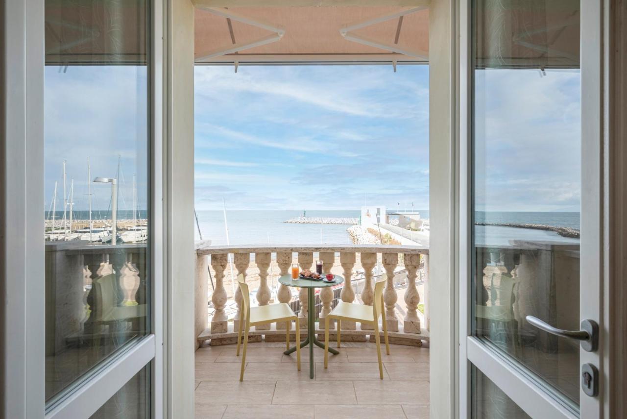 Sea View Apartment Сан Винченцо Екстериор снимка